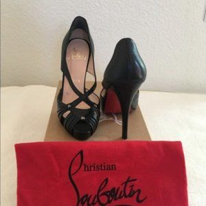 Christian Louboutin scissor girl pumps in black